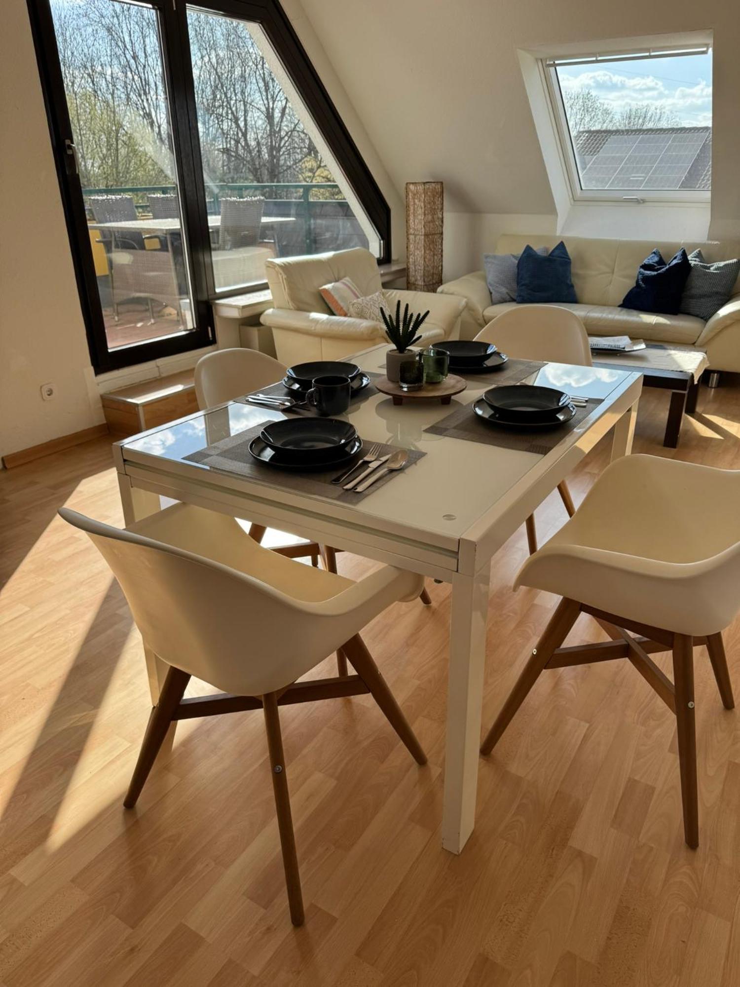 Moderne 3 Zimmer Wohnung In Heiligenhaus Bagian luar foto