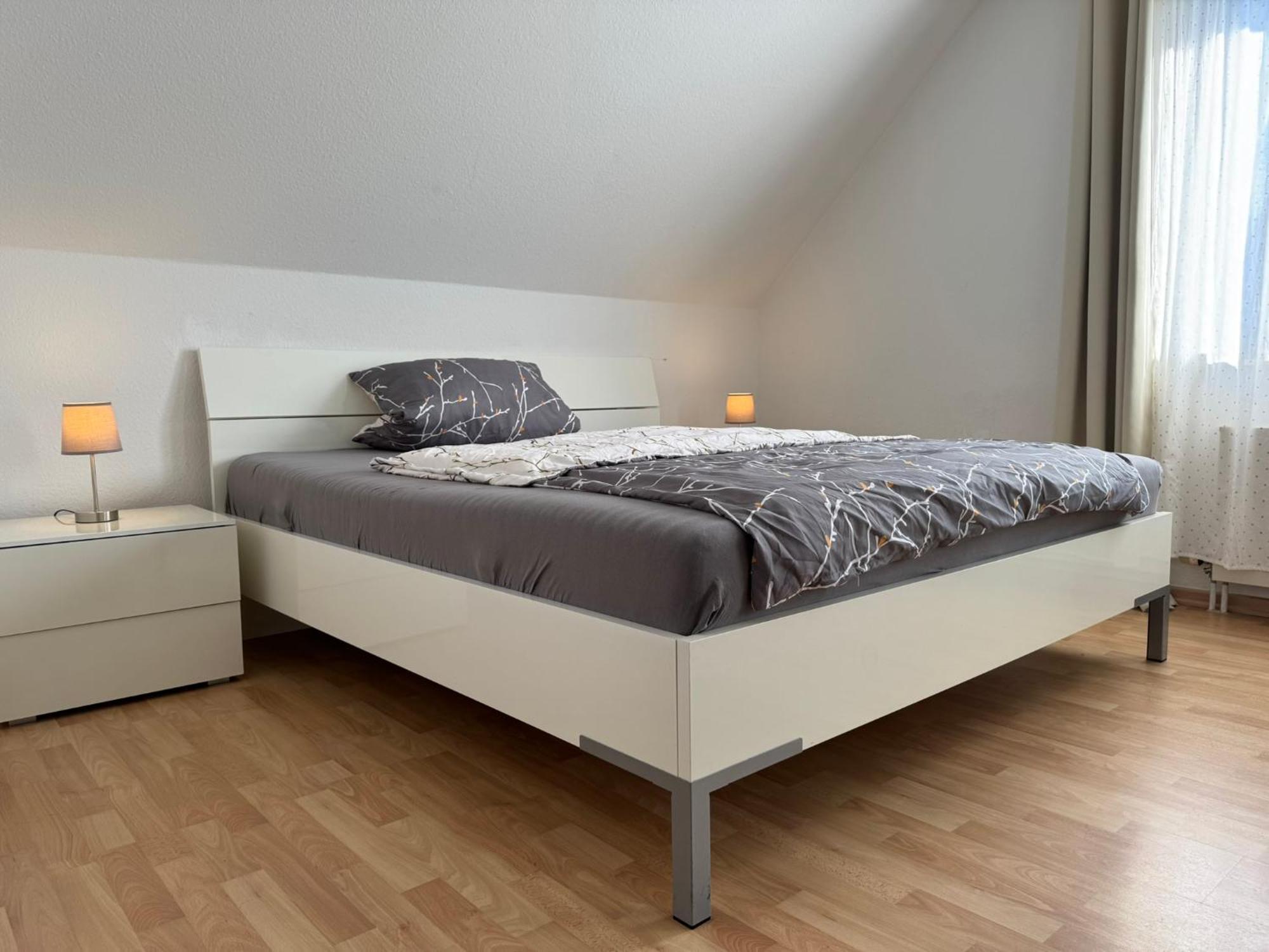 Moderne 3 Zimmer Wohnung In Heiligenhaus Bagian luar foto